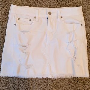 White size 4 jean skirt